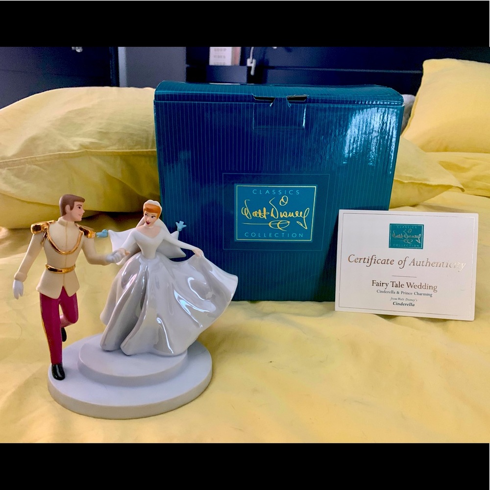 Disney Classic Collection Fairy Tale Wedding